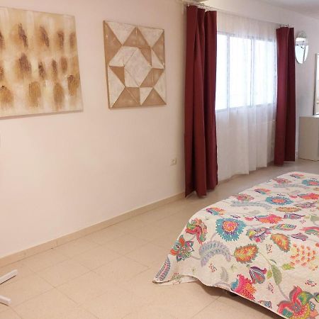 베신다리오 Apartamento Tristana 아파트 외부 사진