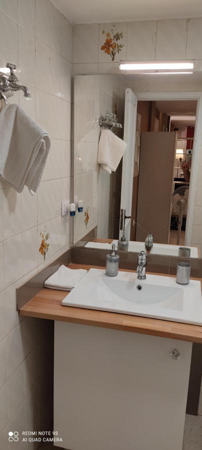베신다리오 Apartamento Tristana 아파트 외부 사진